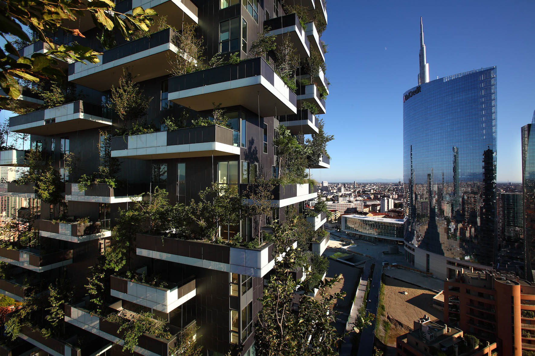 Bosco Verticale Milano, zona isola a pochi passi passi dall'hotel VIU Milan